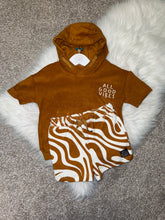 Load image into Gallery viewer, DOUGIE brown hooded top &amp; shorts

