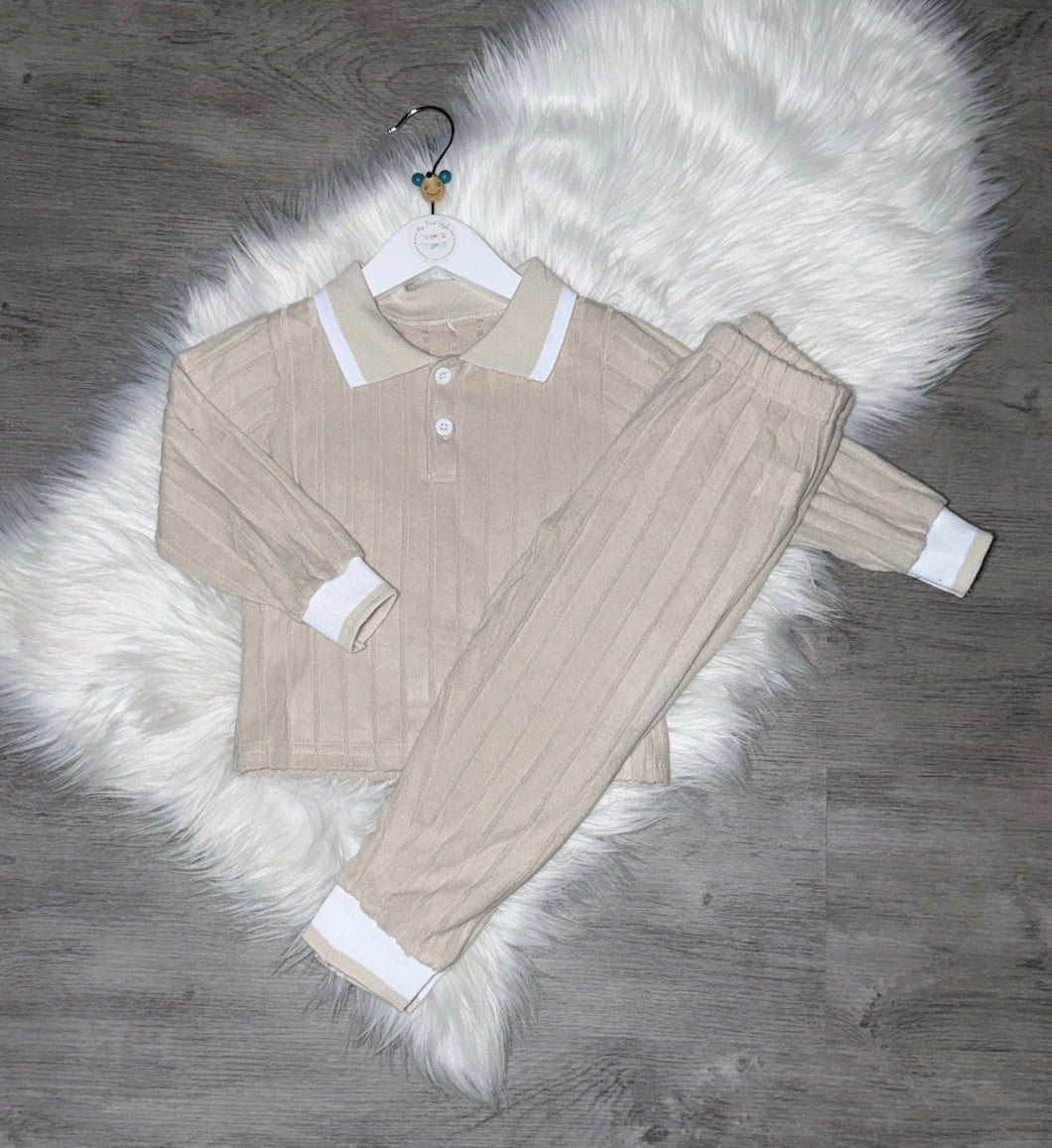 Oliver beige set