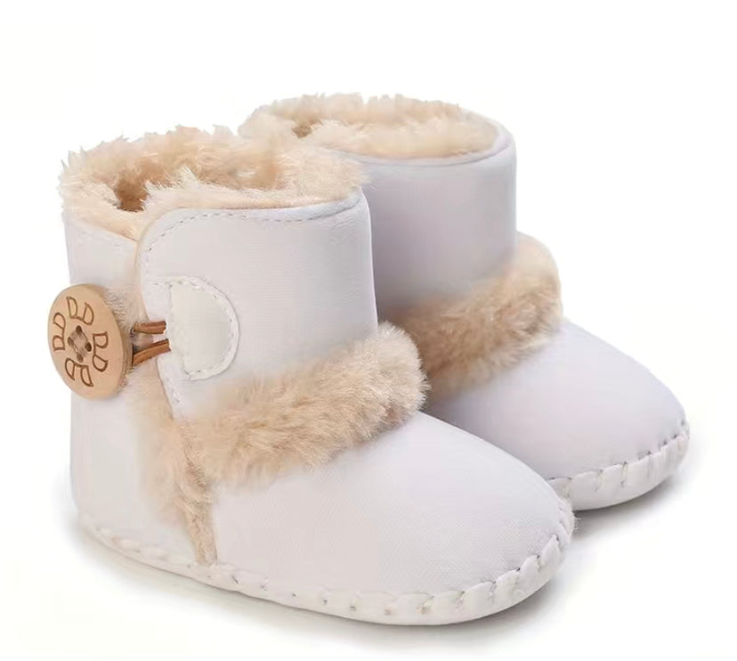 Soft soled fluffy boot