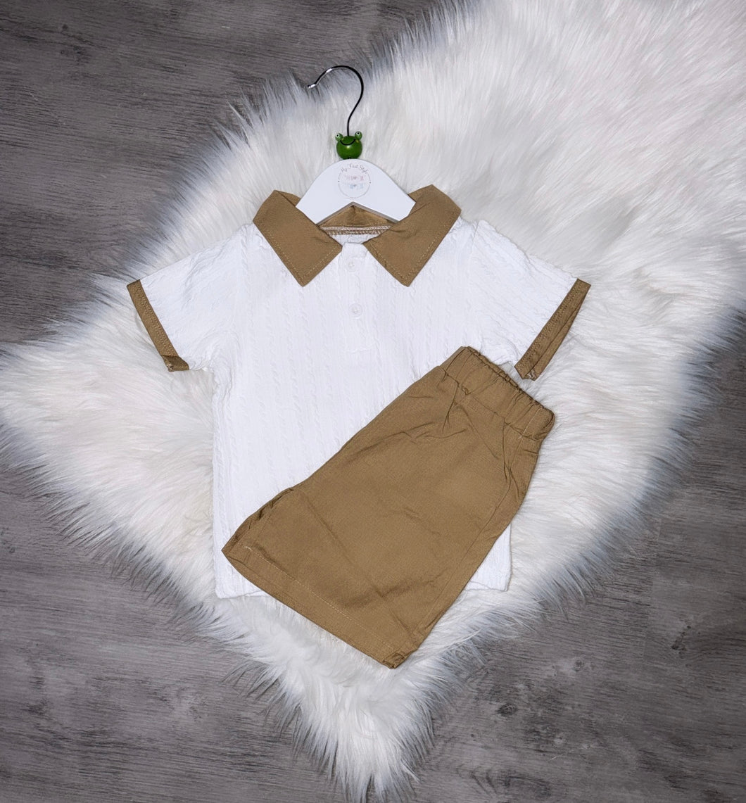 White & brown short set