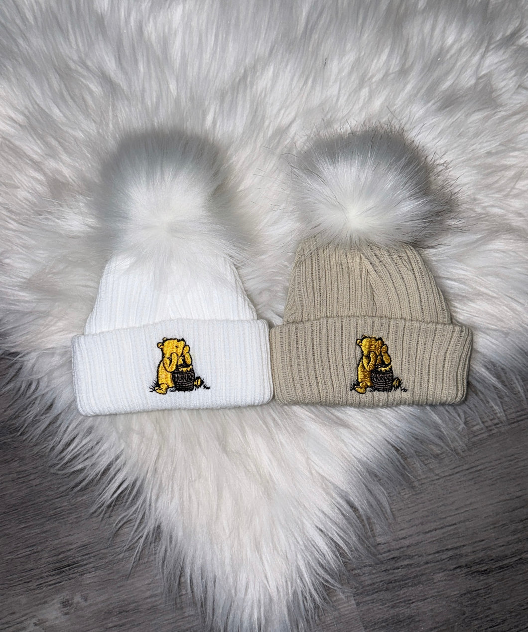 Winnie the Pooh single Pom hat