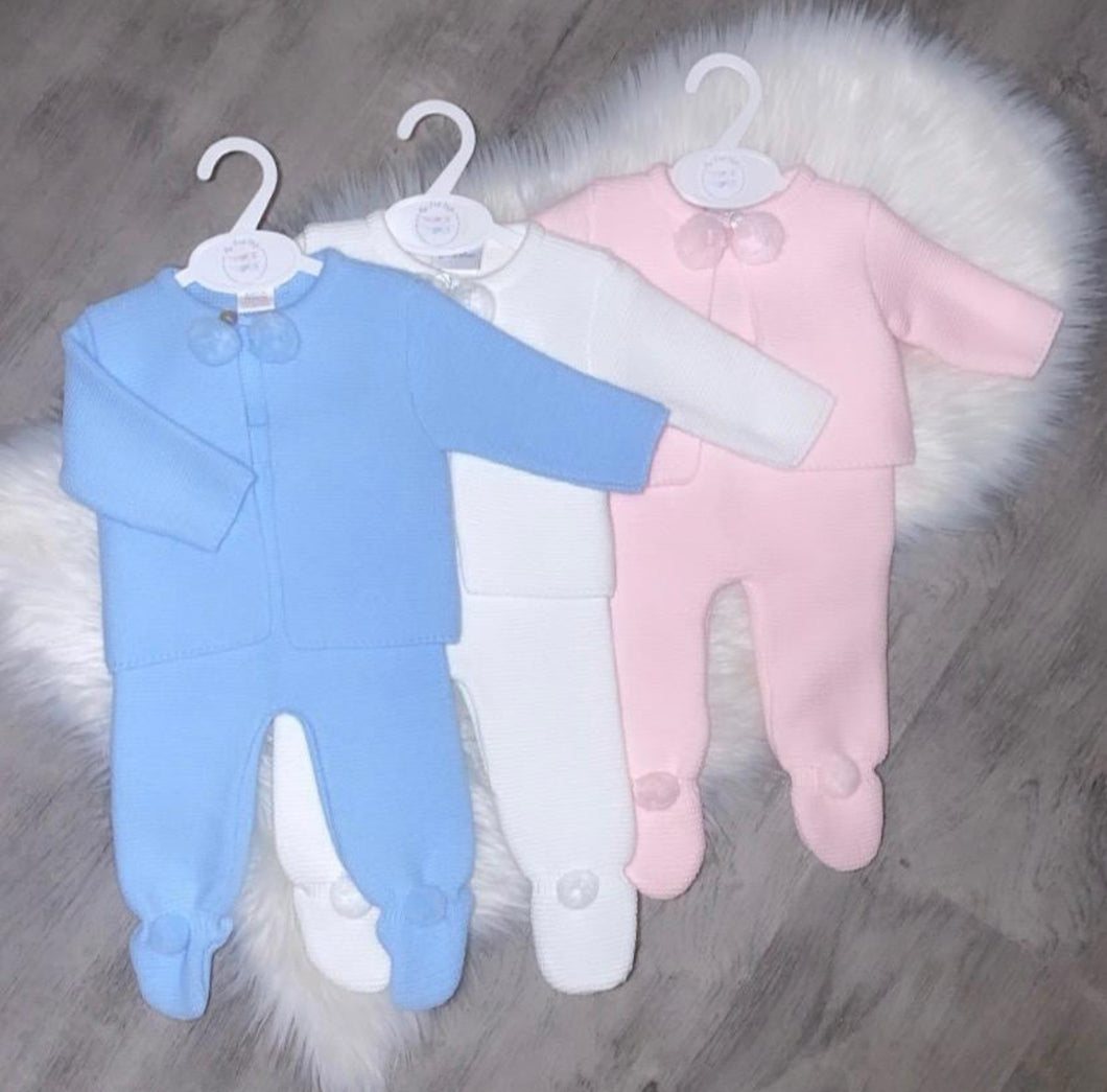 Two piece pom knitter sets