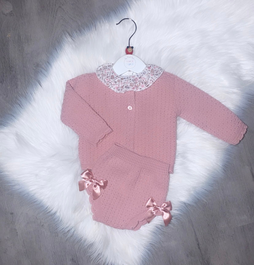 Dusky pink floral set