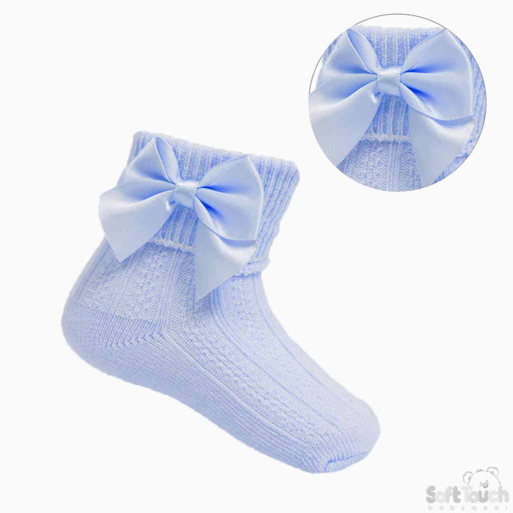 Blue bow ankle socks