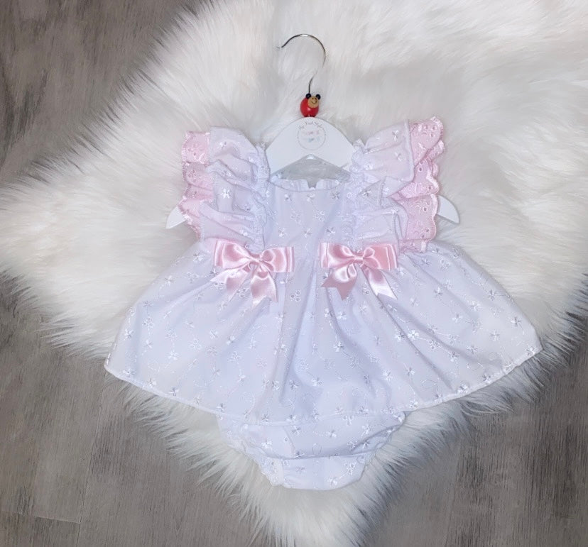 White & pink bow dress set